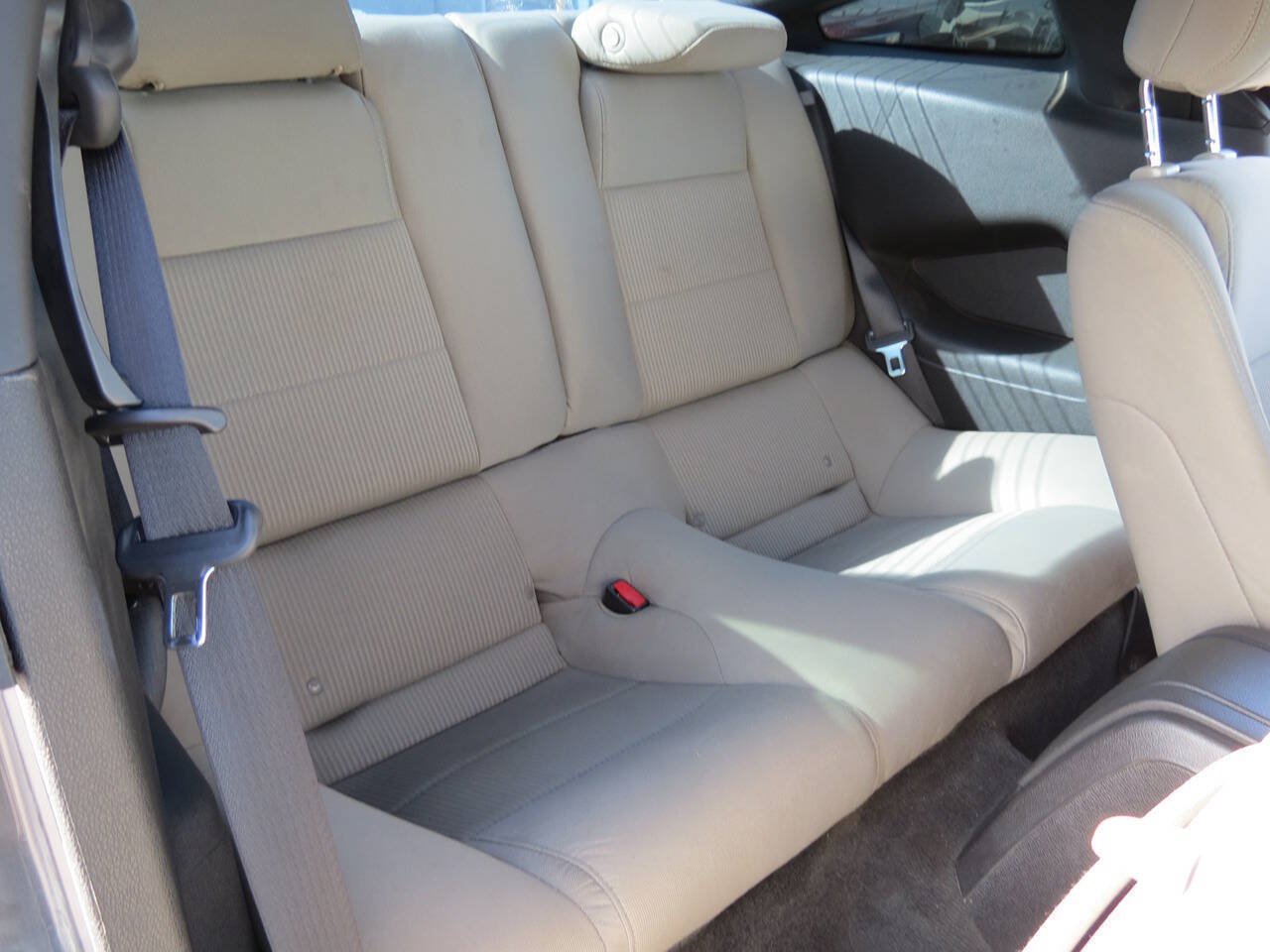 Used 2013 Ford Mustang GT w/ Security Pkg RWD image 14