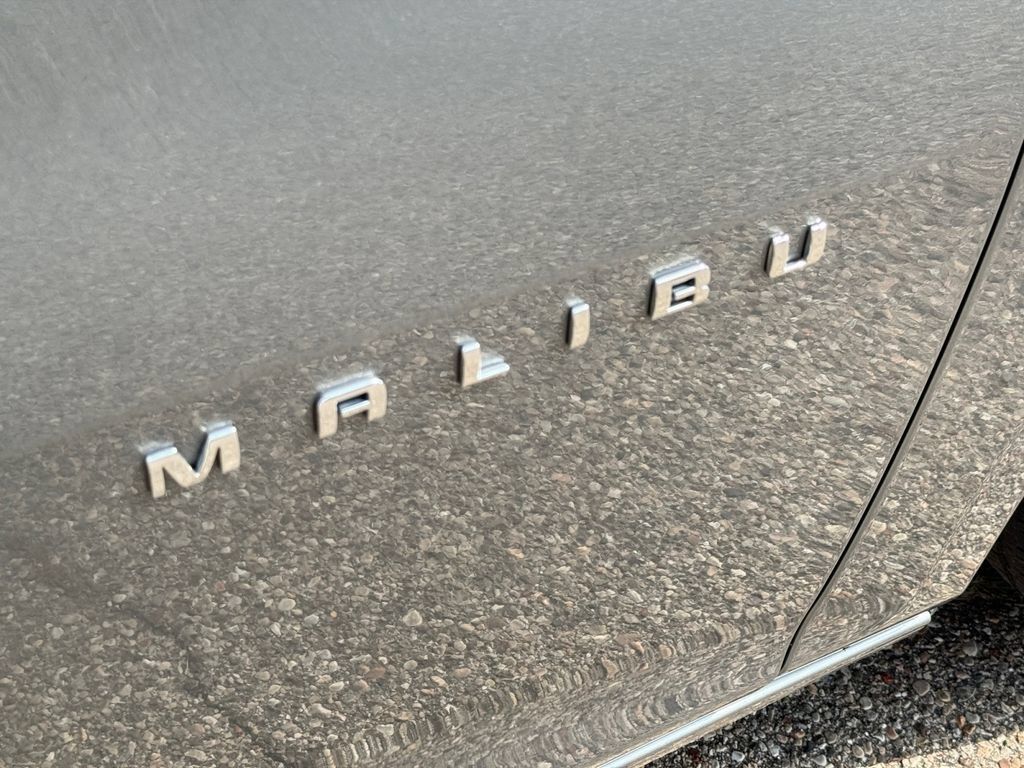 Used 2024 Chevrolet Malibu LT FWD image 36