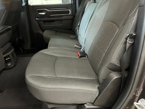 Certified 2025 RAM 2500 Big Horn AWD/4WD image 27