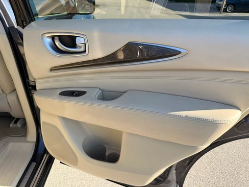 Used 2013 INFINITI JX35 FWD w/ Premium Pkg image 27