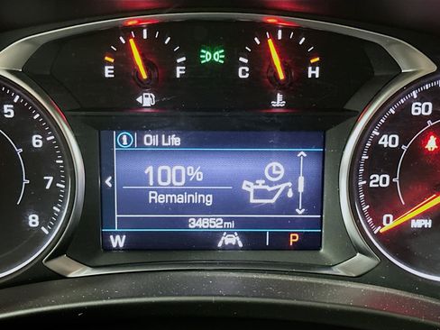 Used 2023 GMC Terrain SLE FWD image 18