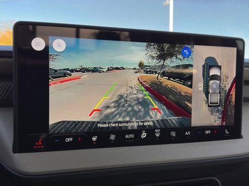 New 2026 Ford Maverick Lariat w/ 4K Tow Package image 30