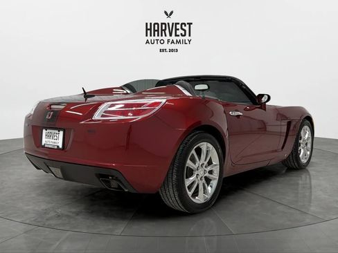 Used 2009 Saturn Sky Ruby Red image 17