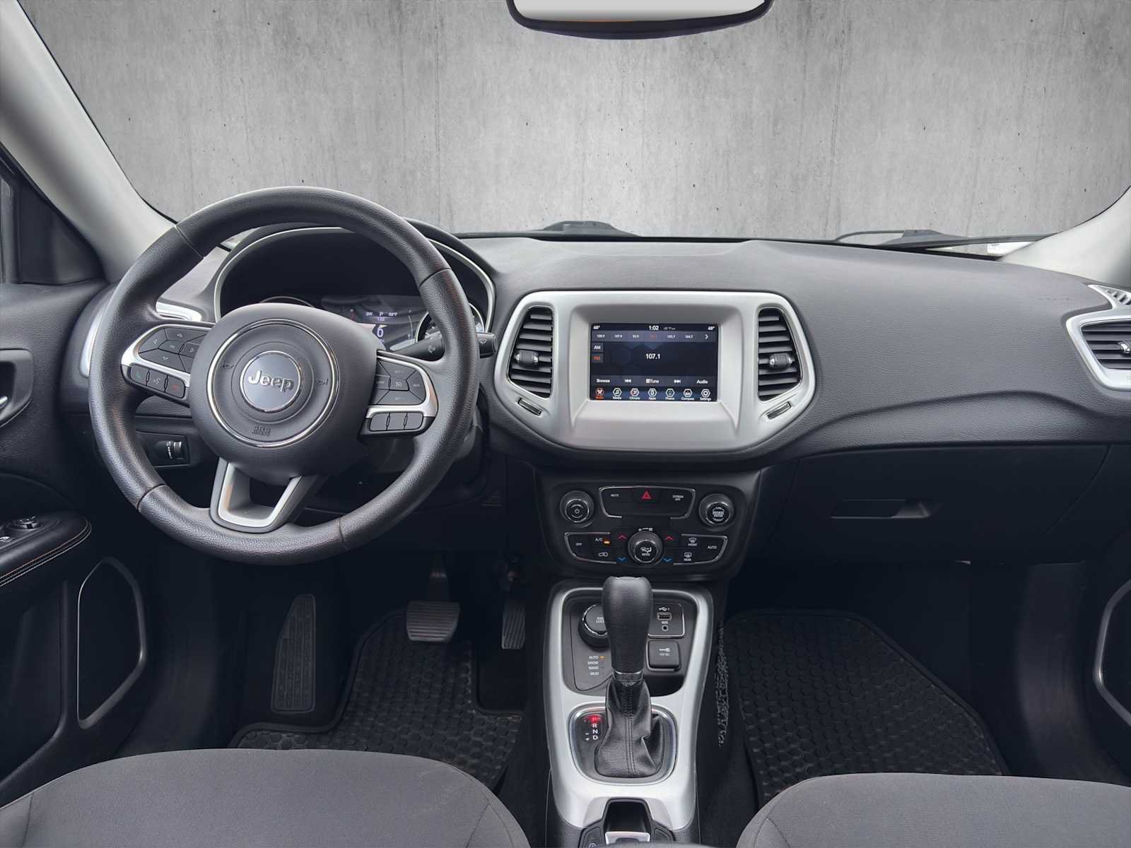 Used 2019 Jeep Compass Sport AWD/4WD image 15