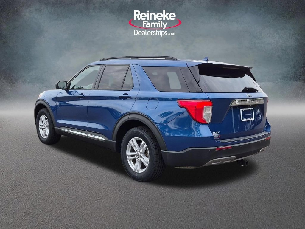 Used 2020 Ford Explorer XLT w/ Equipment Group 202A AWD/4WD image 9