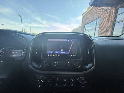 Used 2021 Chevrolet Colorado Z71 w/ Z71 Midnight Edition AWD/4WD image 27