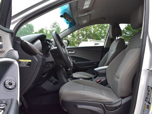Used 2018 Hyundai Santa Fe Sport AWD/4WD image 12