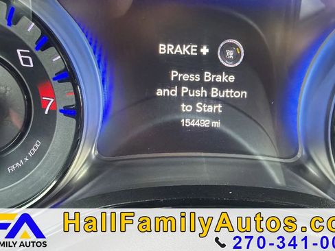 Used 2019 Chrysler 300 S RWD image 20