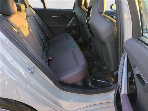 Certified 2026 BMW M5 w/ Carbon Package image 20