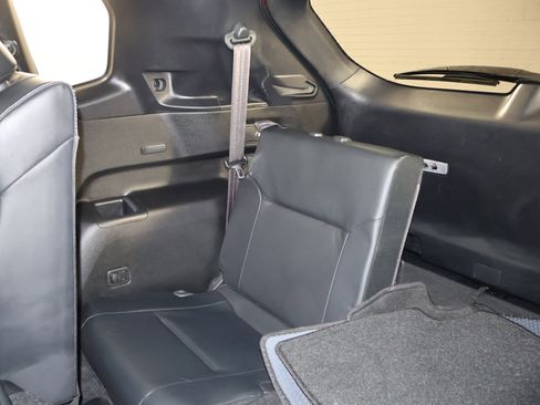 Used 2023 Mitsubishi Outlander SEL image 50