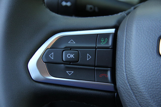 Used 2026 Jeep Compass Limited AWD/4WD image 25