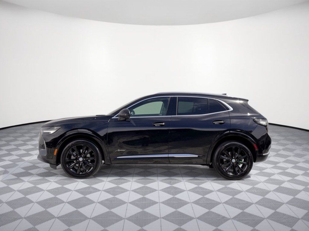 Used 2023 Buick Envision Avenir AWD/4WD image 2