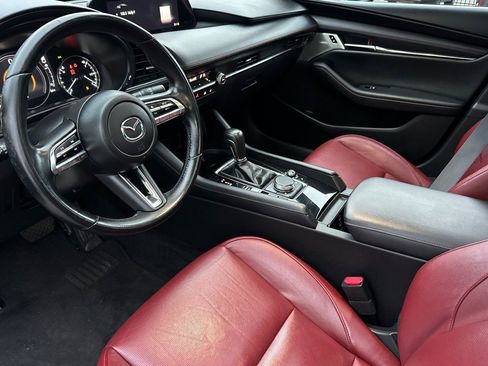 Used 2022 MAZDA MAZDA3 s image 11