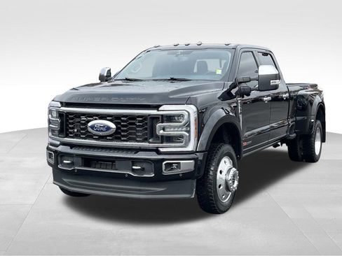 Used 2024 Ford F450 Limited w/ FX4 Off-Road Package image 8