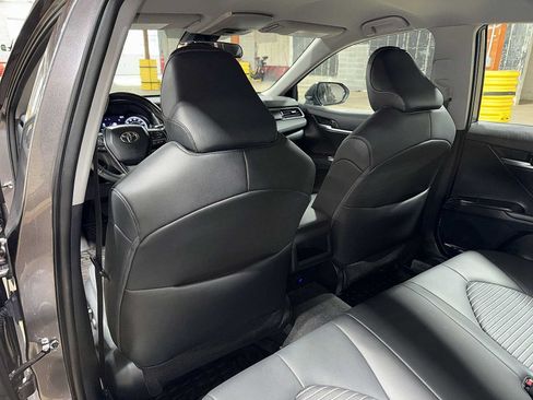 Used 2024 Toyota Camry SE AWD/4WD image 27