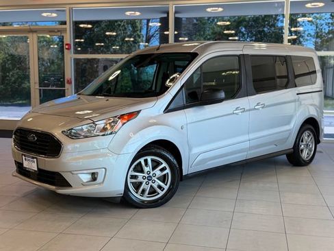 Used 2019 Ford Transit Connect XLT FWD image 1