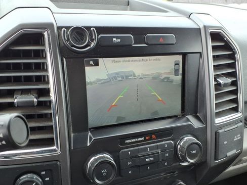Used 2015 Ford F150 XLT w/ Equipment Group 302A Luxury AWD/4WD image 15