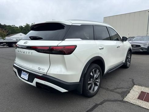 Certified 2024 INFINITI QX60 Luxe w/ Vision Package AWD/4WD image 3