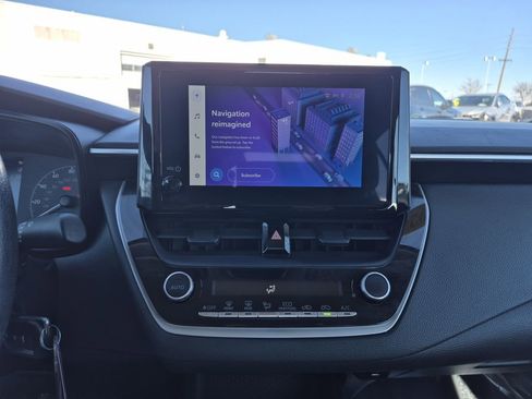 Used 2024 Toyota Corolla LE FWD image 9