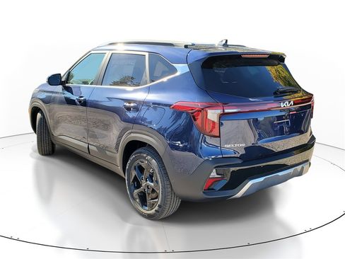 New 2026 Kia Seltos EX image 4