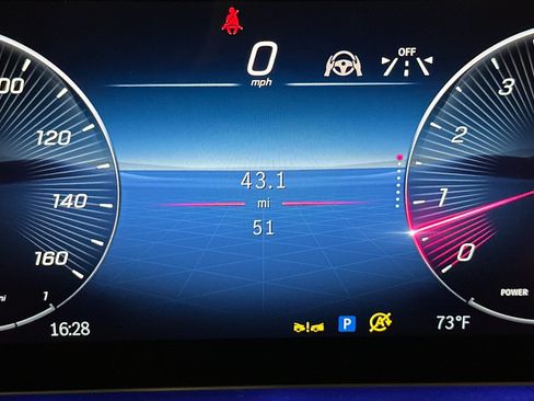 New 2026 Mercedes-Benz GLE 580 4MATIC image 25