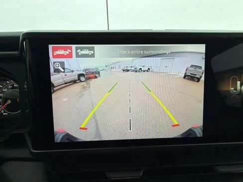 Used 2024 Jeep Gladiator Rubicon w/ Technology Group image 15