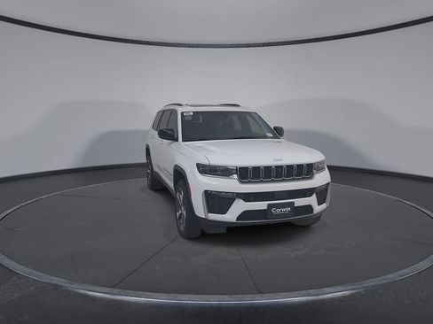 New 2026 Jeep Grand Cherokee L Limited w/ Luxury Tech Group II AWD/4WD image 4