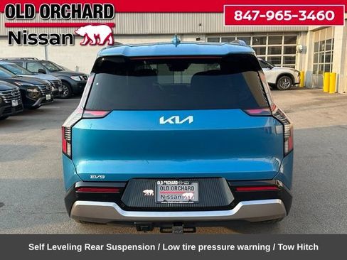 Used 2024 Kia EV9 Land AWD/4WD image 7