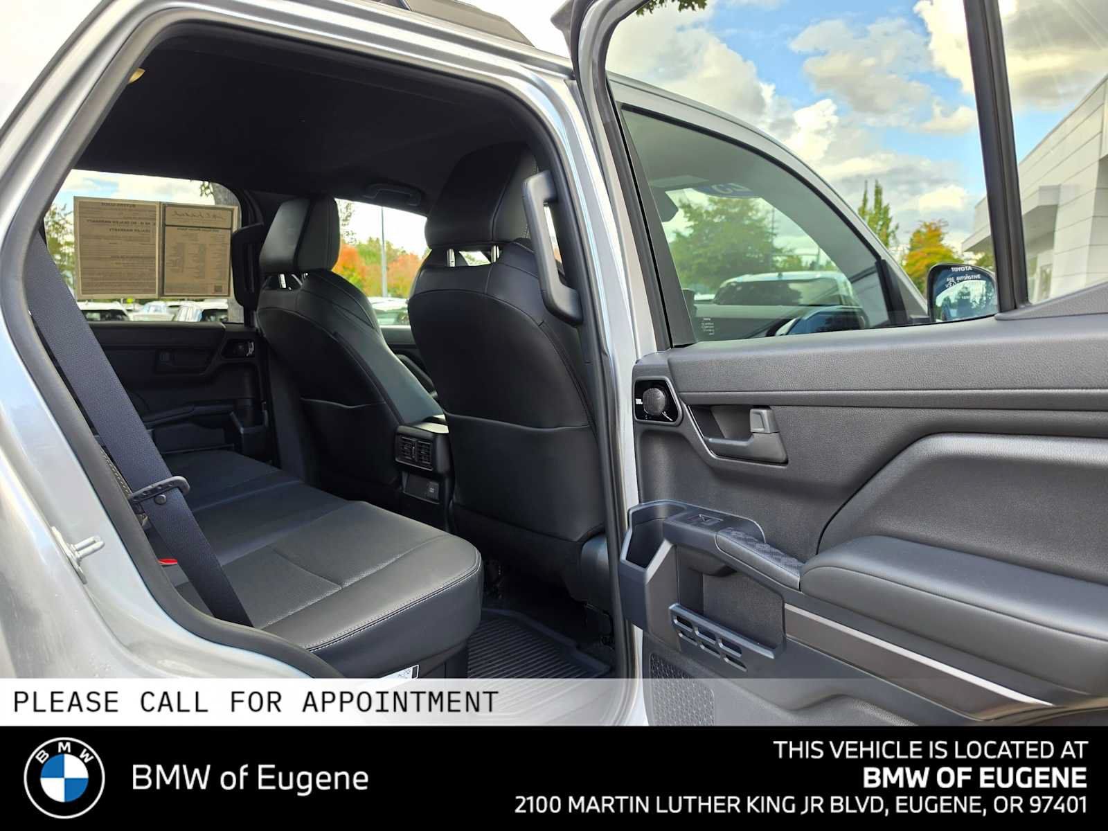 Used 2025 Toyota 4Runner TRD Off-Road Premium w/ Tow Technology Package AWD/4WD image 14