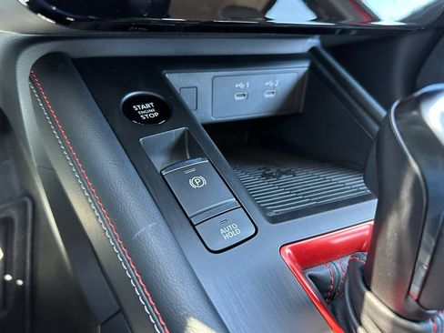 New 2026 Nissan Kicks SR w/ SR Premium Package FWD image 28