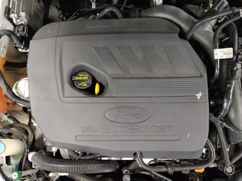 Used 2017 Ford Fusion SE w/ Fusion SE Technology Package FWD image 30
