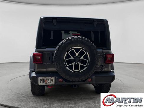 Used 2024 Jeep Wrangler Unlimited Rubicon AWD/4WD image 6