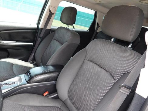 Used 2014 Dodge Journey American Value Package w/ Flexible Seating Group FWD image 15