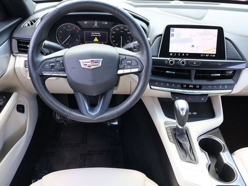 Used 2021 Cadillac CT4 Luxury w/ Sun And Sound Package RWD image 17