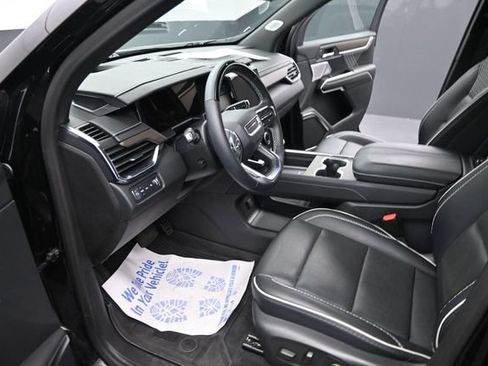 Used 2024 GMC Acadia Denali w/ Super Cruise Package AWD/4WD image 17