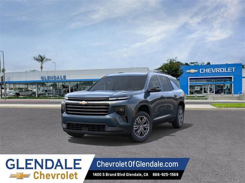 New 2026 Chevrolet Traverse LT w/ LPO, Floor Liner Package image 8