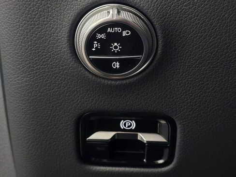 New 2026 Mercedes-Benz GLC 300 4MATIC image 24