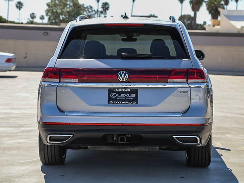 Used 2024 Volkswagen Atlas SE image 6