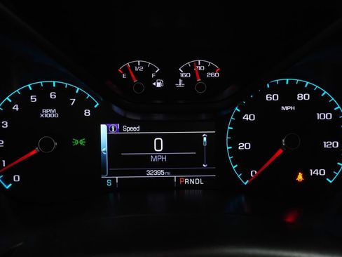 Used 2018 Chevrolet Colorado Z71 AWD/4WD image 22