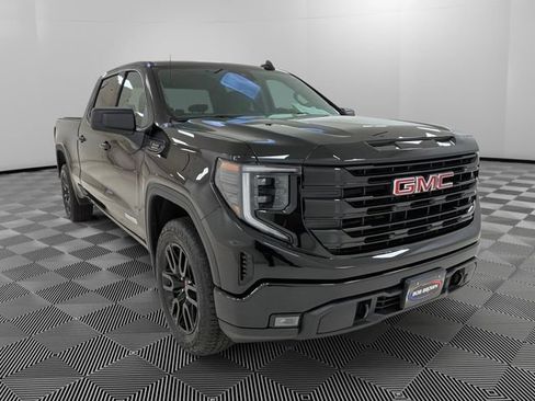 Used 2023 GMC Sierra 1500 Elevation AWD/4WD image 7