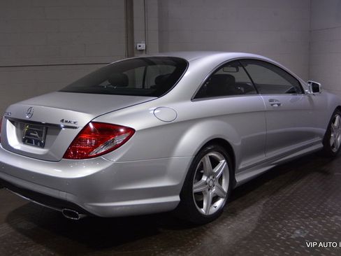 Used 2010 Mercedes-Benz CL 550 CL550 4MATIC image 34