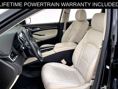 Used 2023 Buick Enclave Avenir w/ Avenir Technology Package AWD/4WD image 32