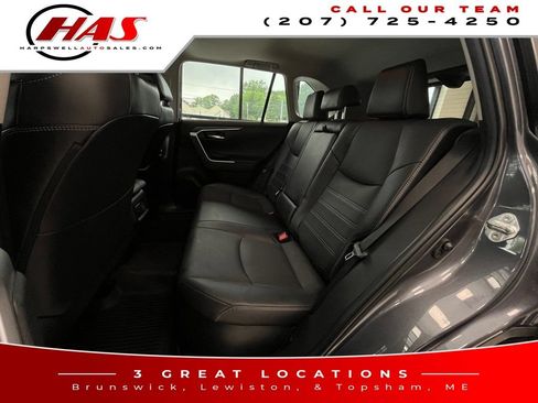 Used 2019 Toyota RAV4 Limited AWD/4WD image 12