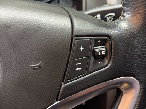 Used 2014 Chevrolet Captiva Sport LS FWD image 24