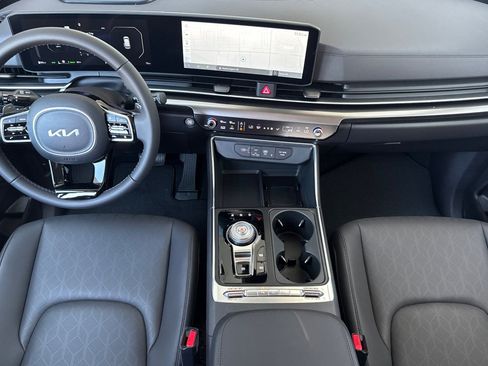 New 2026 Kia Carnival SX w/ SX Dark Edition Package image 9