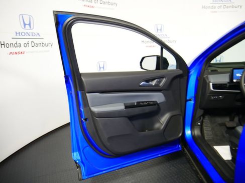 New 2025 Honda Prologue Touring image 13