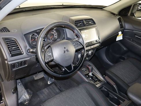 Used 2024 Mitsubishi Outlander Sport ES image 23