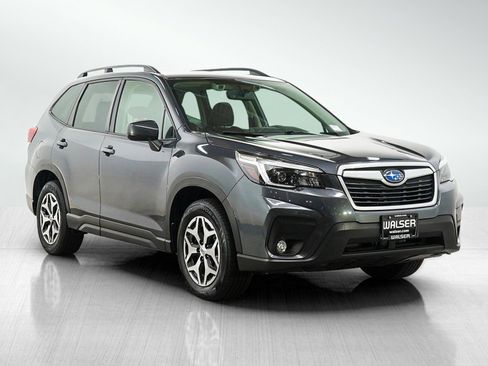 Used 2021 Subaru Forester Premium AWD/4WD image 7