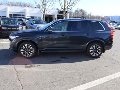 Used 2021 Volvo XC90 T5 Momentum w/ Advanced Package image 18