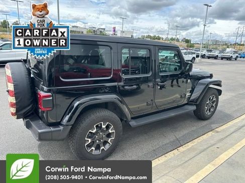Used 2024 Jeep Wrangler Unlimited Sahara w/ Technology Group AWD/4WD image 7